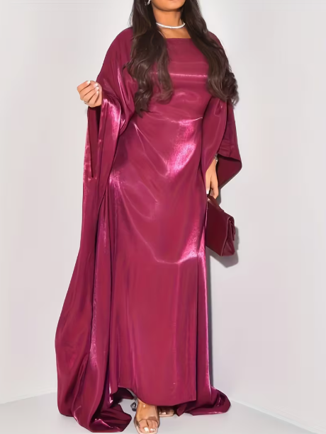 فستان حريري ناعم